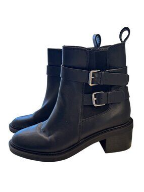 Blondo Landessa Bootie Black Leather Size 8.5 Waterproof Bootie NWOB